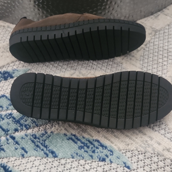 New- Easy Street Dark Brown Rasy Street Slip-On Loafers Size 7 - Picture 4 of 6